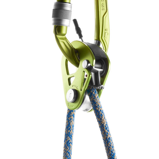 edelrid spoc rescue pulley climbing hardware 2