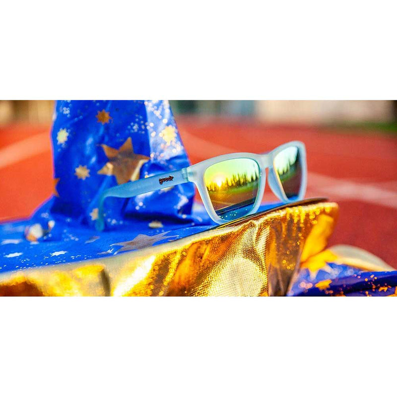 Load image into Gallery viewer, goodr the OGS sunglasses sunbathing with wizards 1 3