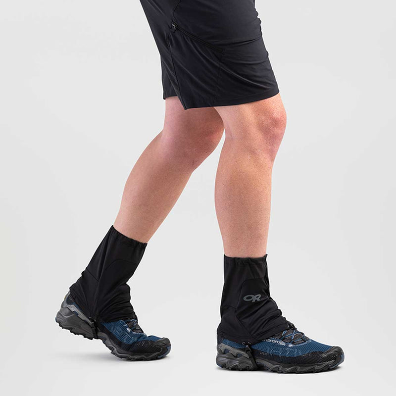 Load image into Gallery viewer, outdoor research ferrosi hybrid gaiters lightweight trail black 2
