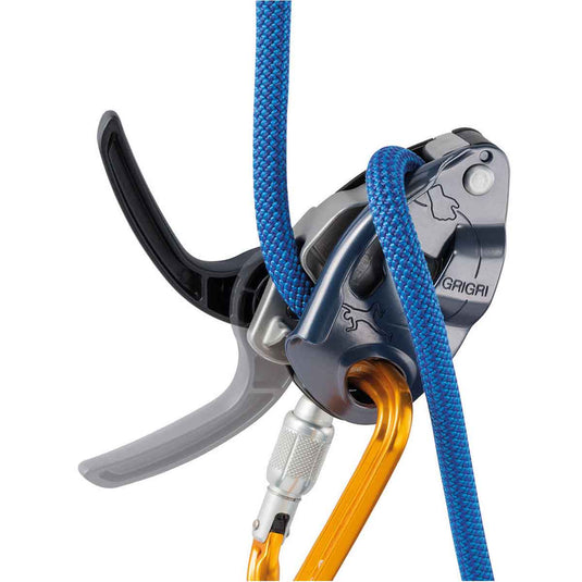 petzl grigri new 2019 in use climbing belay device