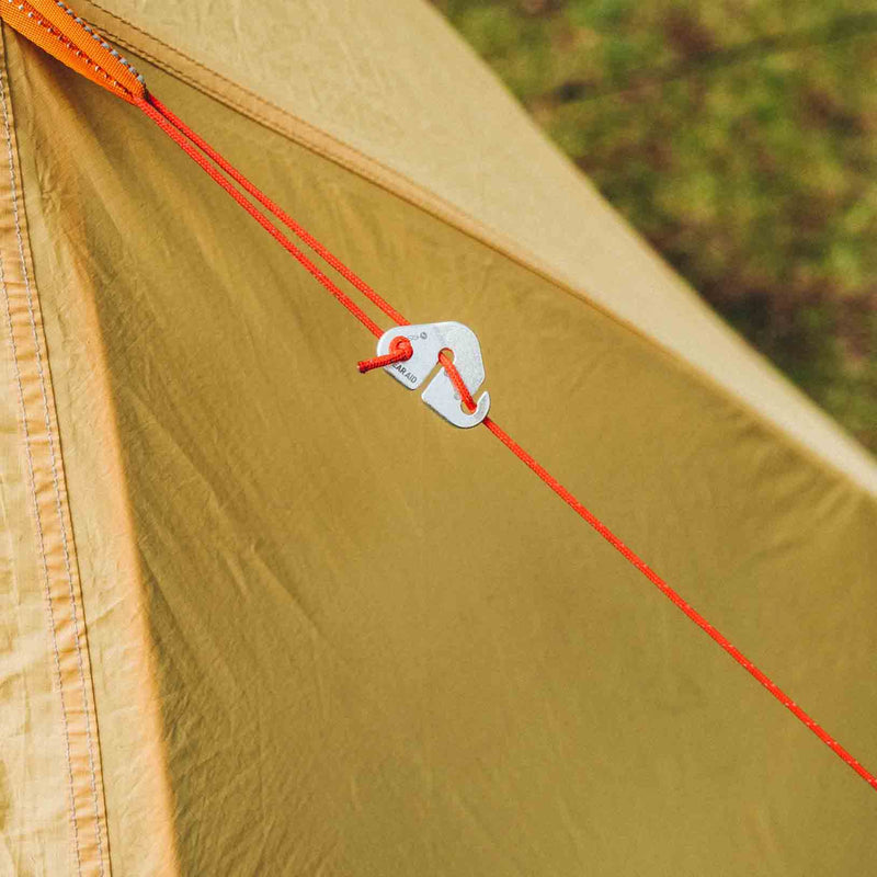 Load image into Gallery viewer, Gear Aid Guyline Kit - Reflective with Tensioners
