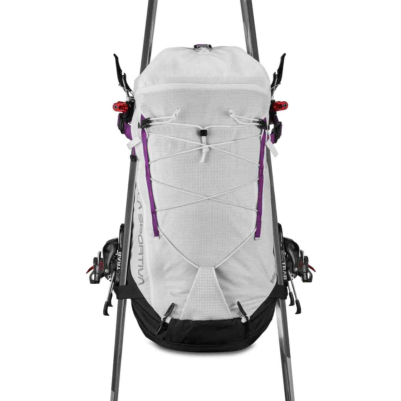 Load image into Gallery viewer, La Sportiva Granite 32 Backpack
