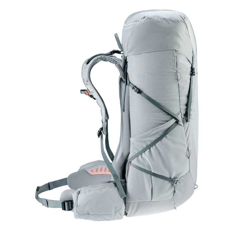 Load image into Gallery viewer, Deuter Aircontact Ultra 50+5 Hiking Pack
