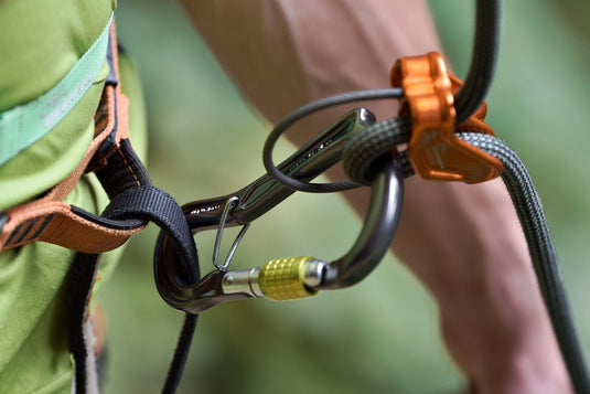 DMM Mantis Climbing Belay Device - Climbing Hardware