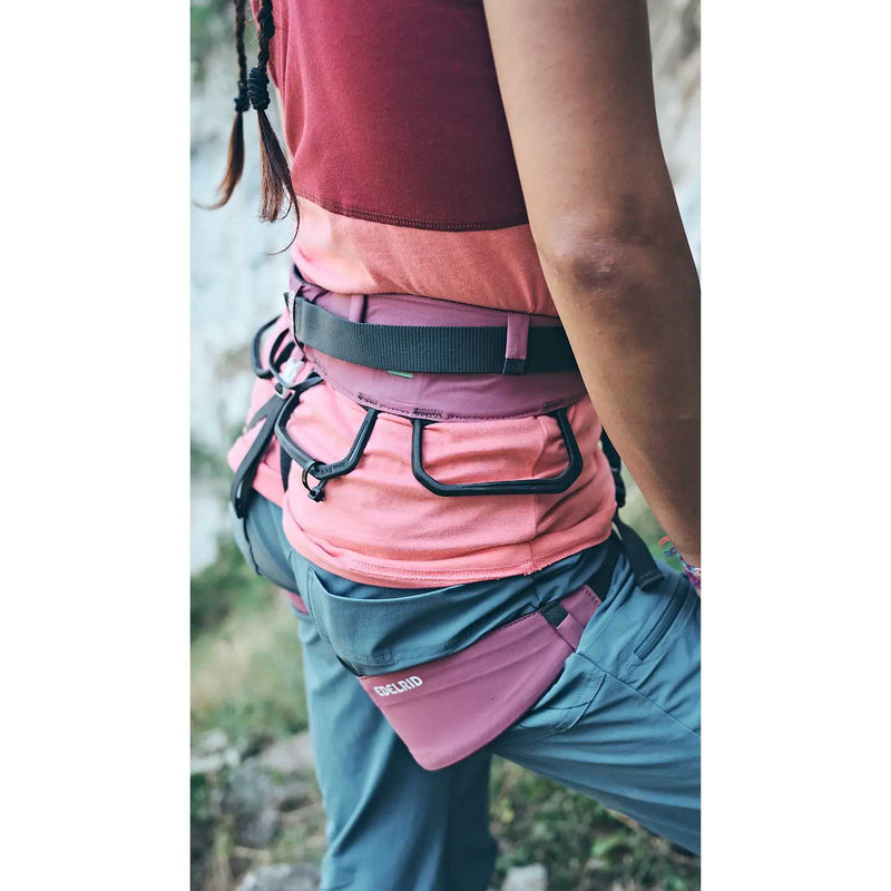 Load image into Gallery viewer, Autana Womans Climbing Harness
