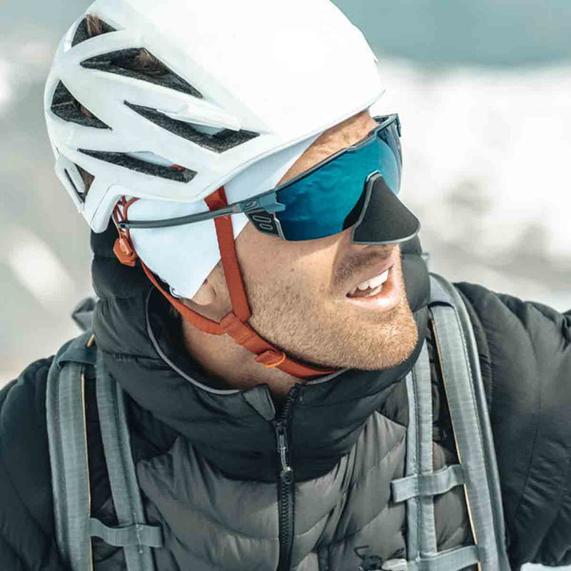 Load image into Gallery viewer, Ultimate Cover Bleu RVP2-4 Mountaineering Glasses
