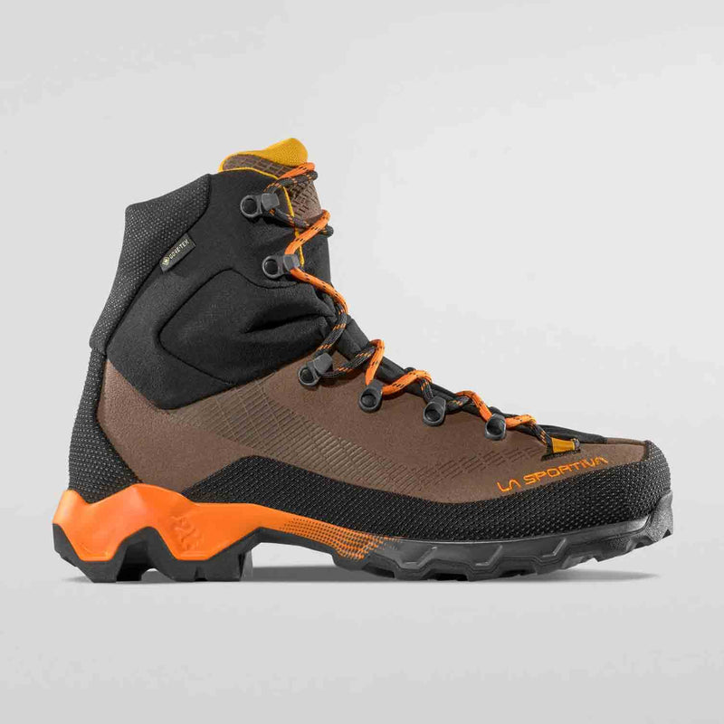 Load image into Gallery viewer, Aequilibrium Trek GTX Mens Hiking Boot
