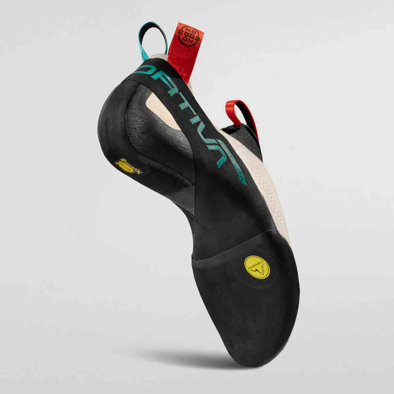 Load image into Gallery viewer, Mantra Rock Climbing Shoe
