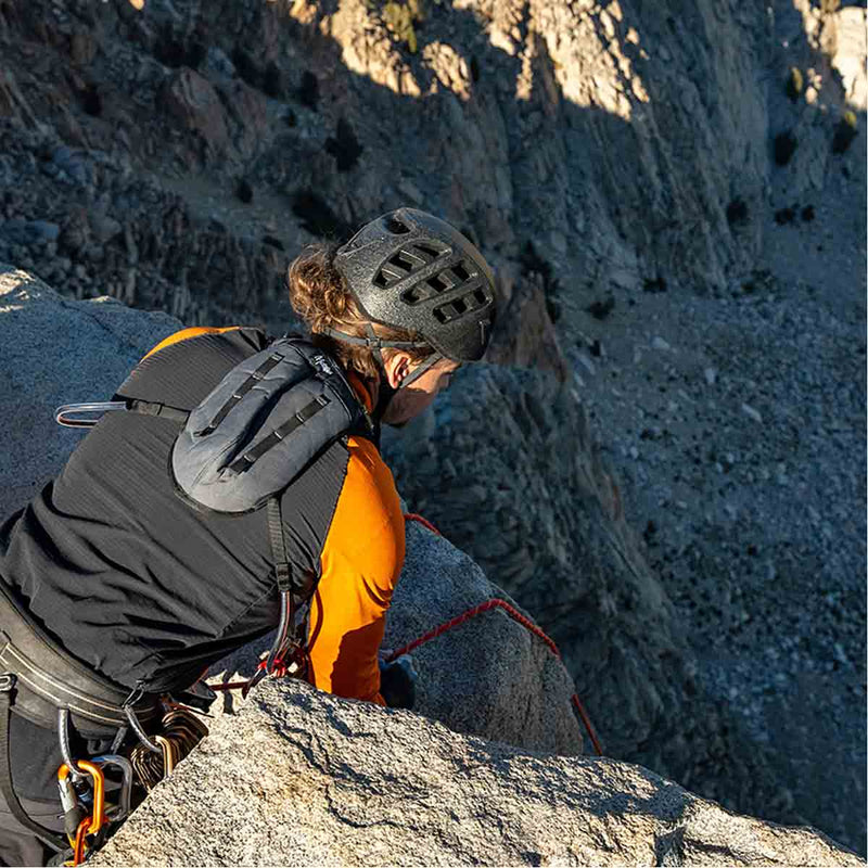 Load image into Gallery viewer, Metolius Hardtop Climbing Helmet

