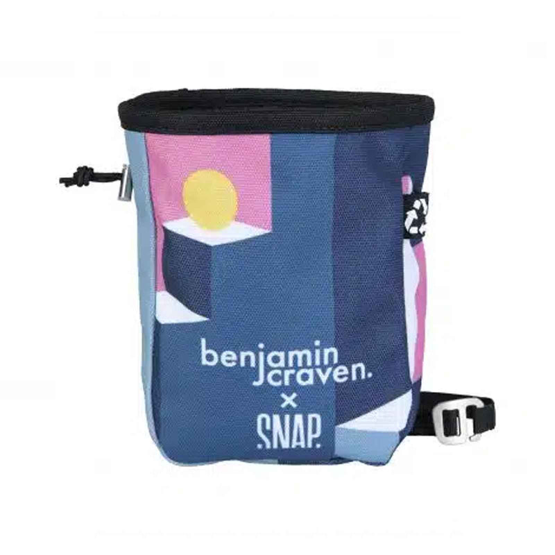 Load image into Gallery viewer, Chalk Pocket Zip - Rock Climbing Chalk Bag

