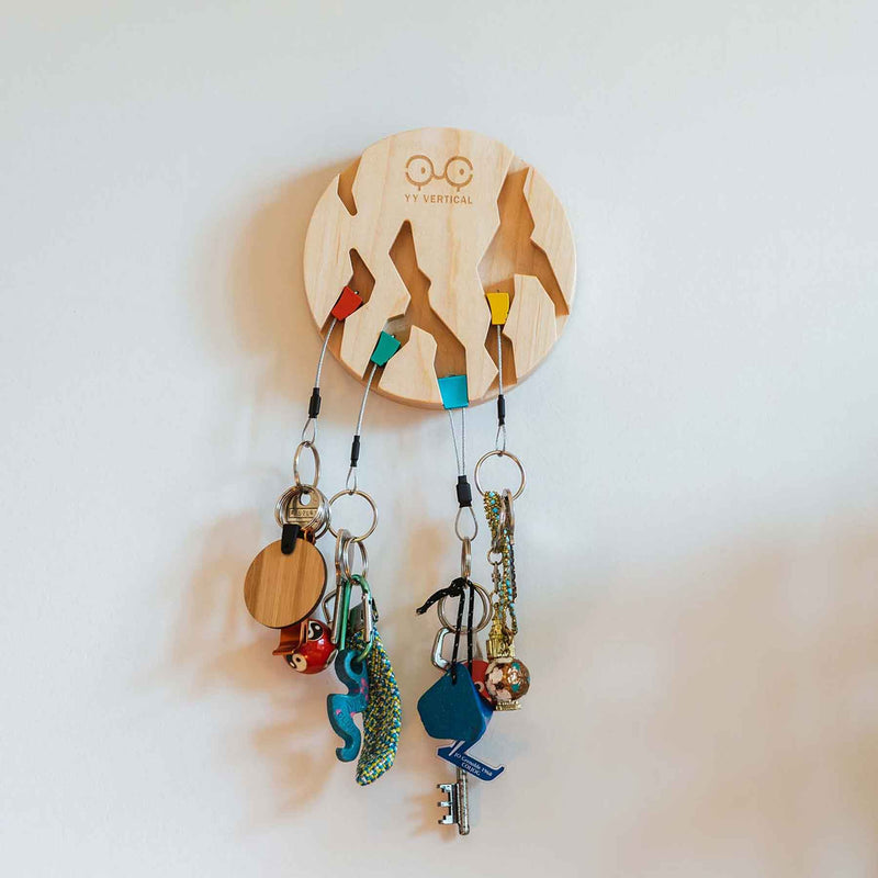 Load image into Gallery viewer, Trad Climbers Key Holder Circle - Maple
