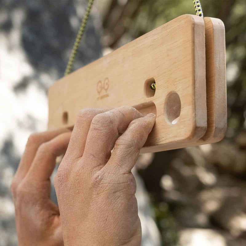 Load image into Gallery viewer, Travelboard - Portable Climbing Hangboard
