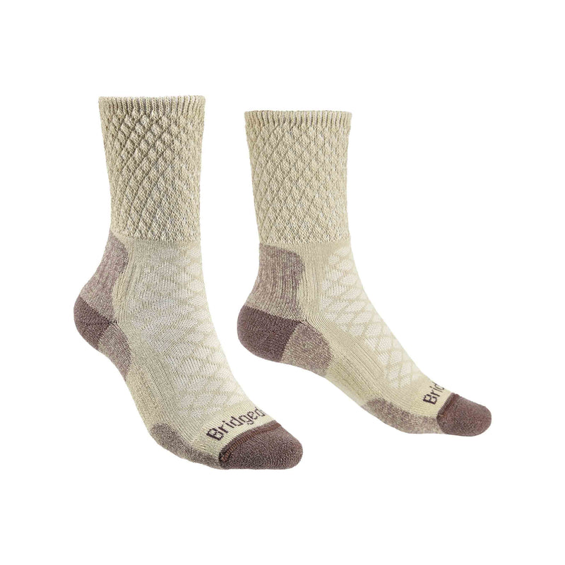 Load image into Gallery viewer, Womens Hike Light Weight Comfort Socks
