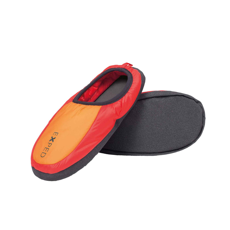 Load image into Gallery viewer, exped insulted camp slipper pair red
