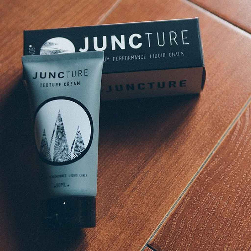 Load image into Gallery viewer, juncture liquid climbing chalk with packaging
